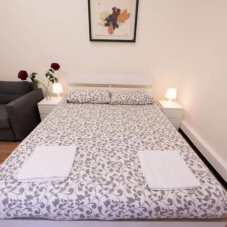 Guest House Palazzo Carmine جنوة المظهر الخارجي الصورة